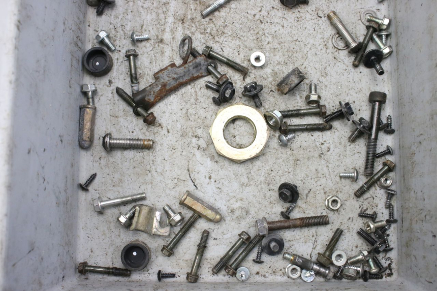 photo de SCHRAUBENBEUTEL KYMCO AGILITY NAKED RENOUVO 4T 50 (2018 - 2020) - Zoom auf Gebrauchszustand