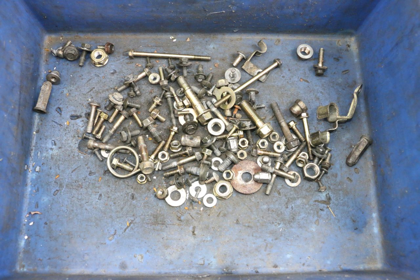 photo de SCHRAUBEN KYMCO AGILITY PREMIUM 50 (2007 - 2010) - Hauptansicht