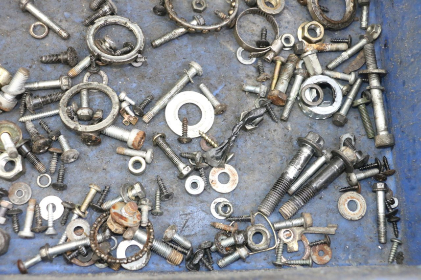 photo de SCHRAUBEN APRILIA SR MOTARD 50 (2012 - 2018) - Zoom auf Gebrauchszustand