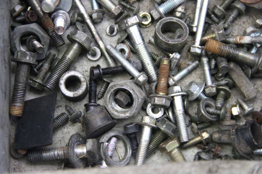 photo de SCHRAUBENBEUTEL ECCITY ARTELEC 670 1 (2013 - 2017) - Detailansicht des Bauteils