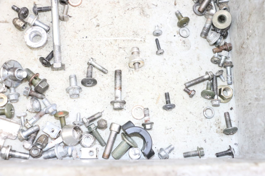 photo de SCHRAUBEN MAG POWER BOMBERS 4T 50 (2016 - 2026) - Technische Nahaufnahme