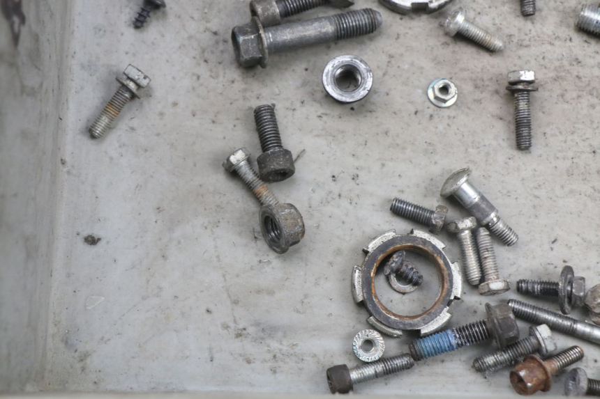 photo de SCHRAUBENBEUTEL MBK BOOSTER SPIRIT 50 (2004 - 2017) - Detailansicht des Bauteils