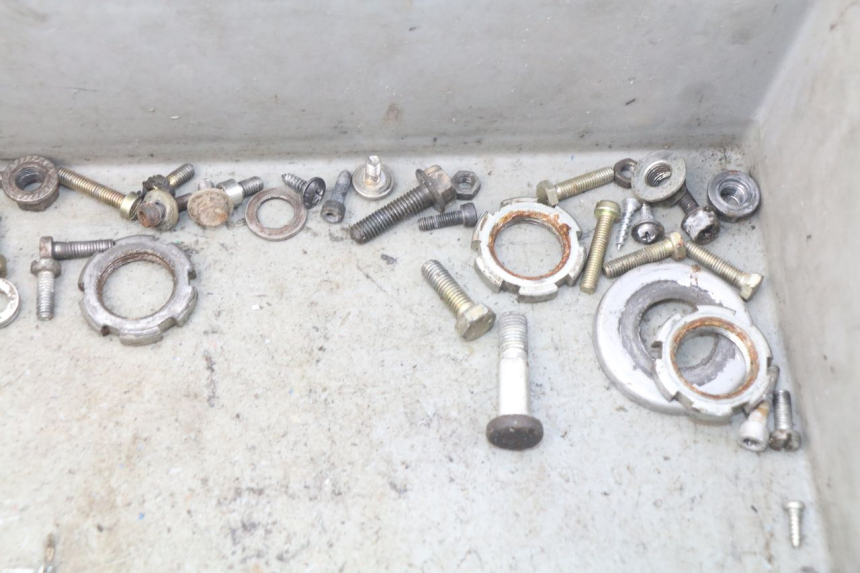 photo de SCHRAUBENBEUTEL MBK BOOSTER SPIRIT 50 (2004 - 2017) - Alternative Perspektive