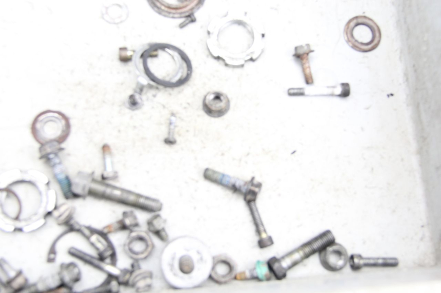 photo de SCHRAUBENBEUTEL MBK BOOSTER SPIRIT NAKED 50 (2004 - 2017) - Zoom auf Gebrauchszustand