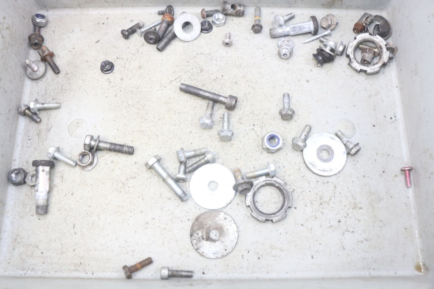 photo de SCHRAUBENBEUTEL MBK BOOSTER SPIRIT NAKED 50 (2004 - 2017) - Detailansicht des Bauteils