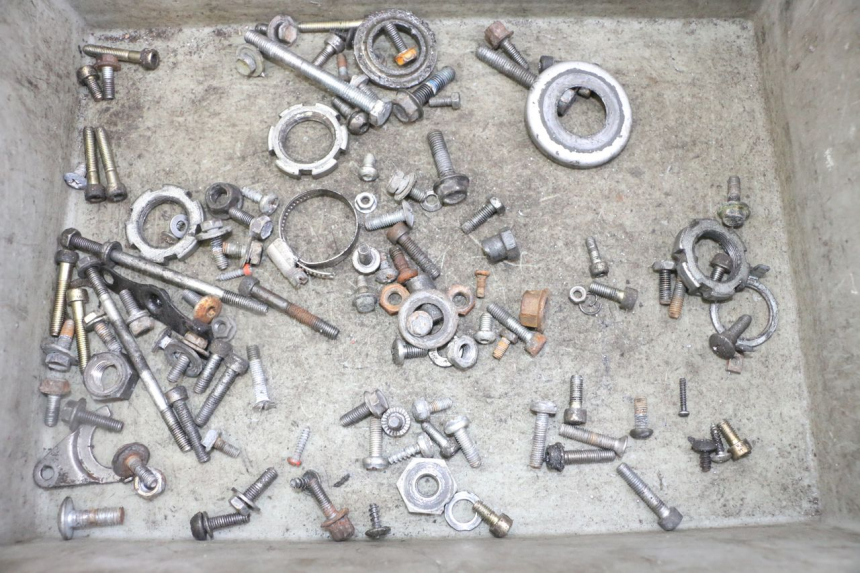 photo de SCHRAUBENBEUTEL MBK BOOSTER SPIRIT NAKED 50 (2004 - 2017) - Hauptansicht