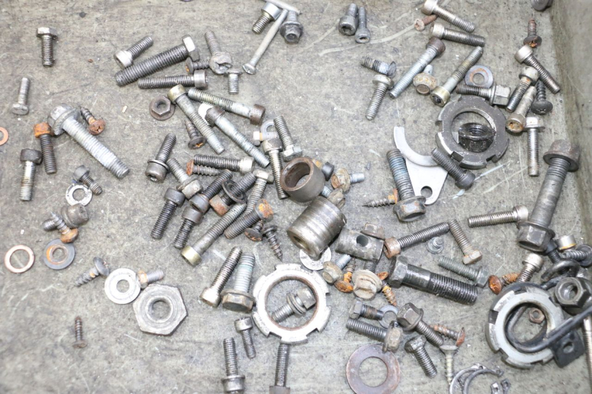 photo de SCHRAUBENBEUTEL MBK BOOSTER SPIRIT NAKED 50 (2004 - 2017) - Detailansicht des Bauteils