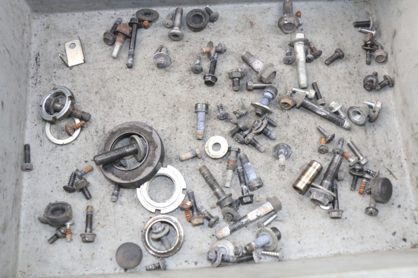 photo de SCHRAUBENBEUTEL SUZUKI BURGMAN 125 (2007 - 2014) - Detailansicht des Bauteils