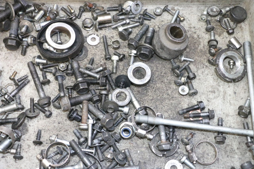 photo de SCHRAUBENBEUTEL SUZUKI BURGMAN 125 (2007 - 2014) - Detailansicht des Bauteils