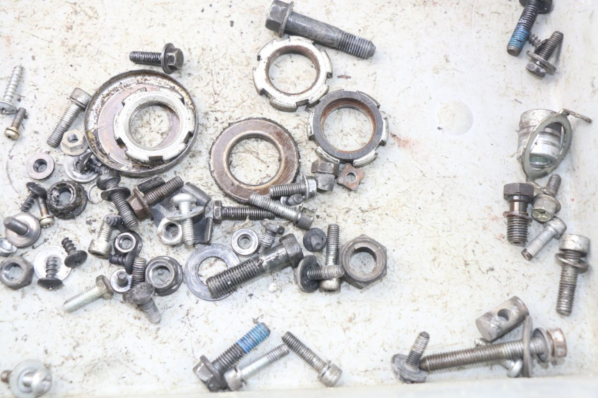 photo de SCHRAUBENBEUTEL YAMAHA BW'S 50 (2004 - 2017) - Zoom auf Gebrauchszustand