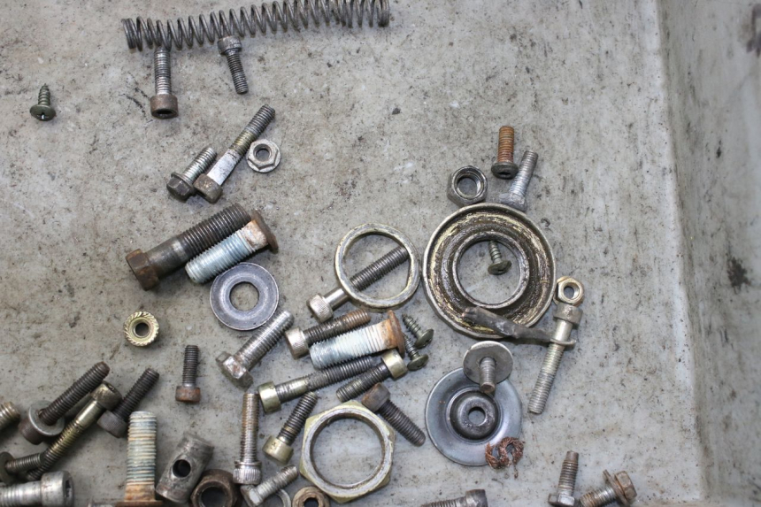 photo de SCHRAUBENBEUTEL YAMAHA BW'S 50 (1999 - 2003) - Zoom auf Gebrauchszustand