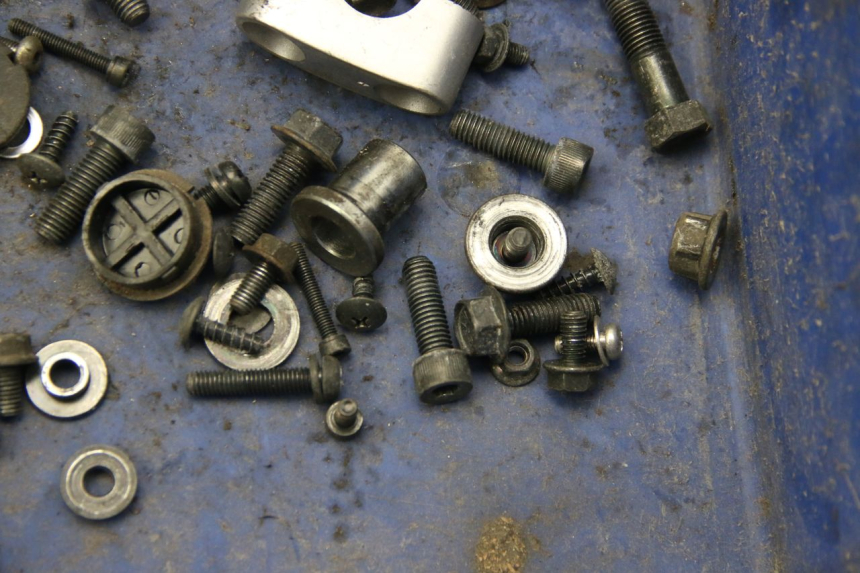 photo de SCHRAUBENBEUTEL YAMAHA BW'S BWS 125 (2010 - 2013) - Alternative Perspektive