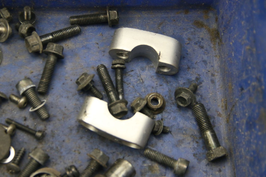 photo de SCHRAUBENBEUTEL YAMAHA BW'S BWS 125 (2010 - 2013) - Technische Nahaufnahme