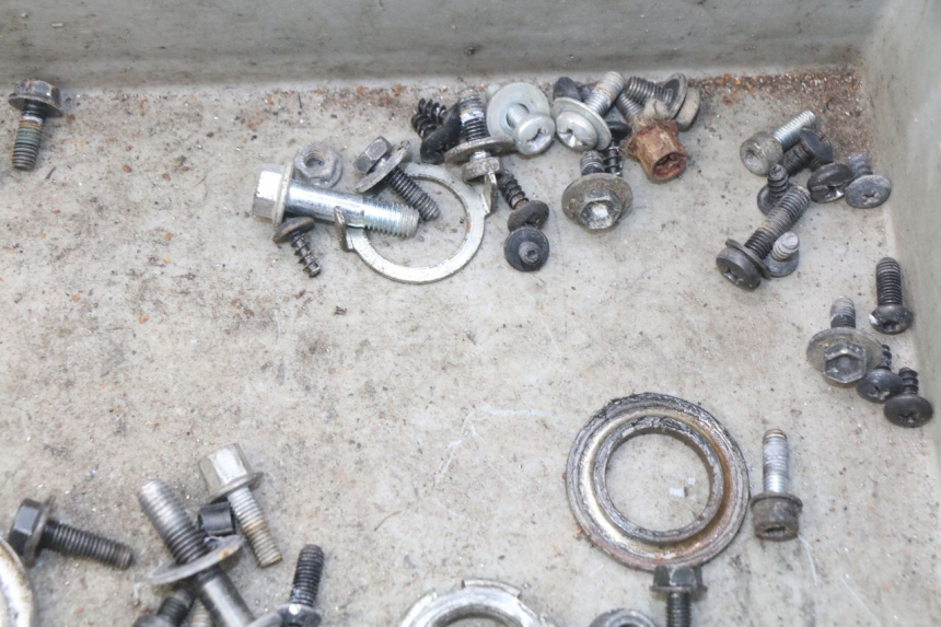 photo de SCHRAUBENBEUTEL YAMAHA BW'S EASY 50 (2013 - 2016) - Alternative Perspektive