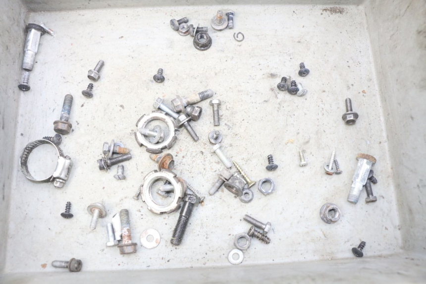 photo de SCHRAUBENBEUTEL YAMAHA BW'S NAKED 50 (2008 - 2019) - Hauptansicht