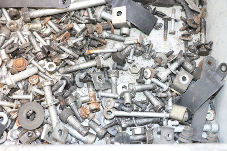 photo de SCHRAUBENBEUTEL BMW C1 125 (2000 - 2003) - Alternative Perspektive