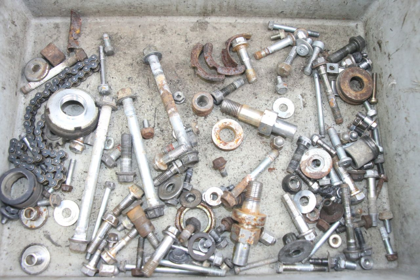 photo de SCHRAUBENBEUTEL HONDA CA REBEL 125 (1995 - 2001) - Hauptansicht