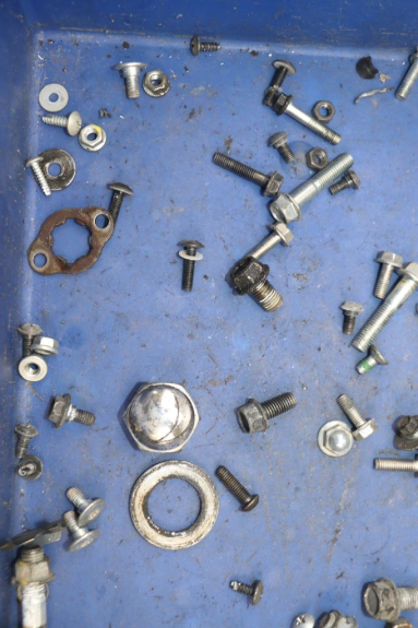 photo de SCHRAUBEN HONDA CBF 125 (2009 - 2015) - Alternative Perspektive