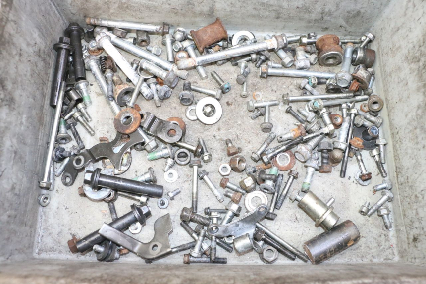 photo de SCHRAUBEN HONDA CBF 125 (2009 - 2015) - Hauptansicht