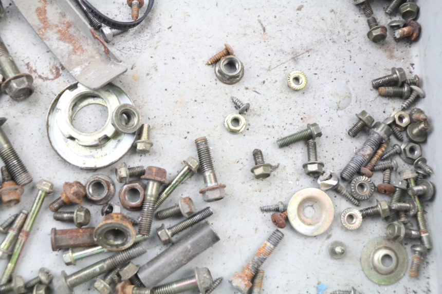 photo de SCHRAUBEN REVATTO CITYONE 125 (2006 - 2007) - Zoom auf Gebrauchszustand