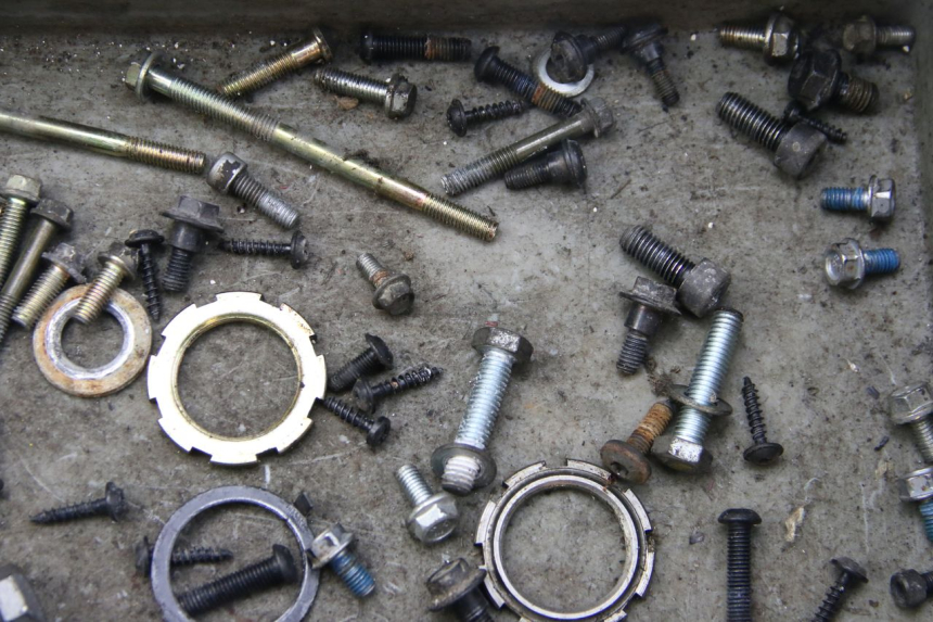 photo de SCHRAUBENBEUTEL PEUGEOT CITYSTAR 50 (2013 - 2017) - Alternative Perspektive