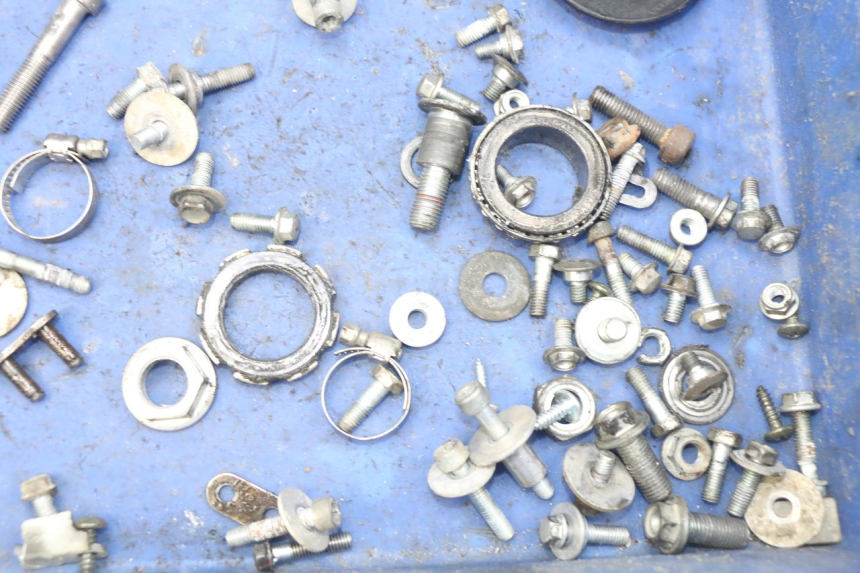 photo de SCHRAUBENBEUTEL HONDA CRF CR-F 450 (2005 - 2008) - Zoom auf Gebrauchszustand