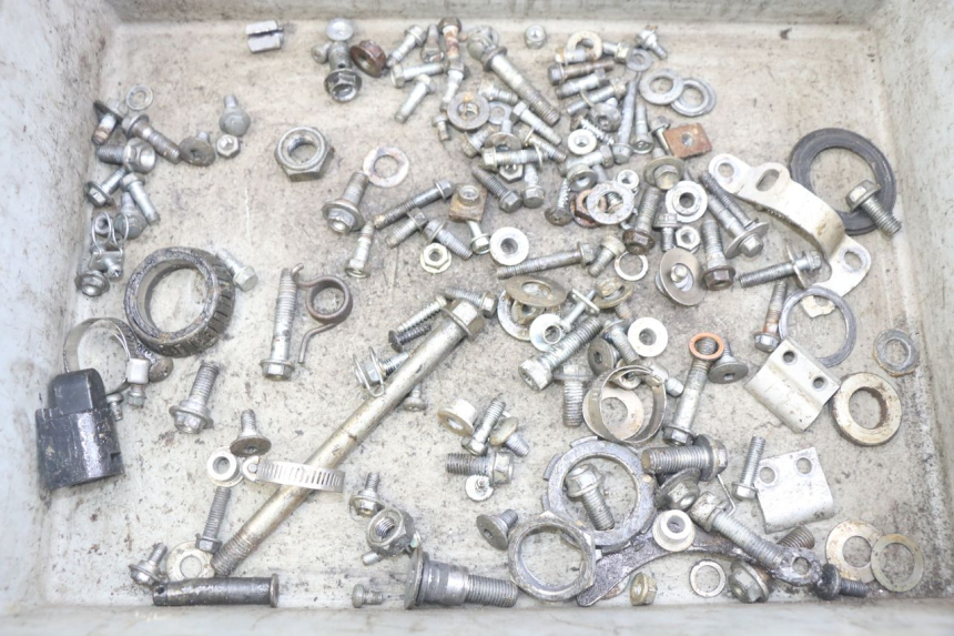 photo de SCHRAUBENBEUTEL HONDA CRF CR-F 450 (2009 - 2012) - Detailansicht des Bauteils