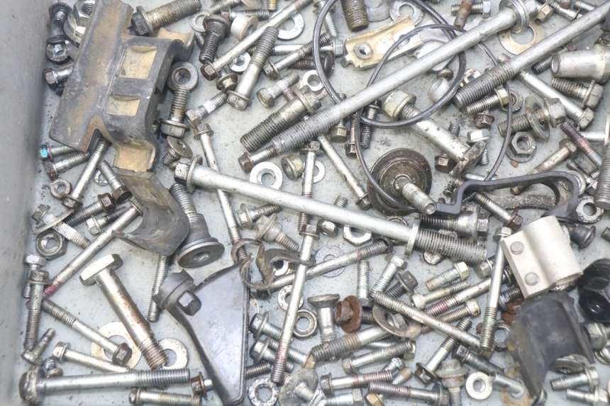 photo de SCHRAUBENBEUTEL HONDA CRF 250 (2016 - 2017) - Zoom auf Gebrauchszustand