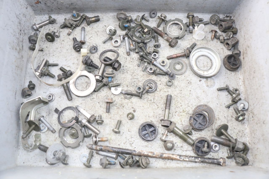 photo de SCHRAUBENBEUTEL YAMAHA CYGNUS X INJECTION 125 (2007 - 2013) - Hauptansicht