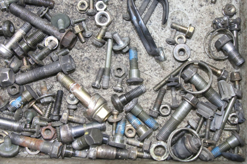 photo de SCHRAUBENBEUTEL KYMCO DINK STREET 125 (2009 - 2014) - Technische Nahaufnahme