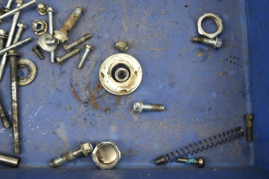 photo de SCHRAUBEN KXD DIRT BIKE 607 125 (2014 - 2020) - Zoom auf Gebrauchszustand