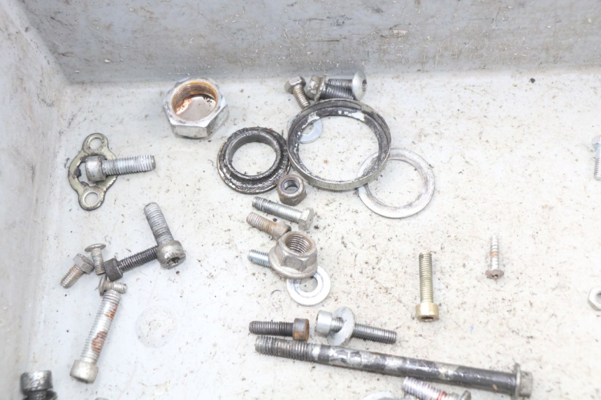 photo de SCHRAUBENBEUTEL CCR DIRT BIKE 125 - Zoom auf Gebrauchszustand