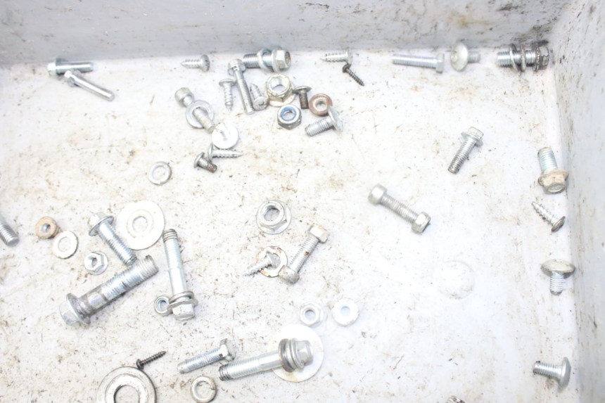 photo de SCHRAUBENBEUTEL CCR DIRT BIKE 125 - Technische Nahaufnahme