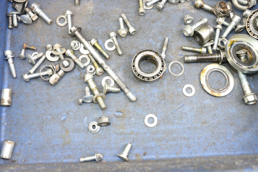 photo de SCHRAUBEN RSR DIRT BIKE 150 - Zoom auf Gebrauchszustand