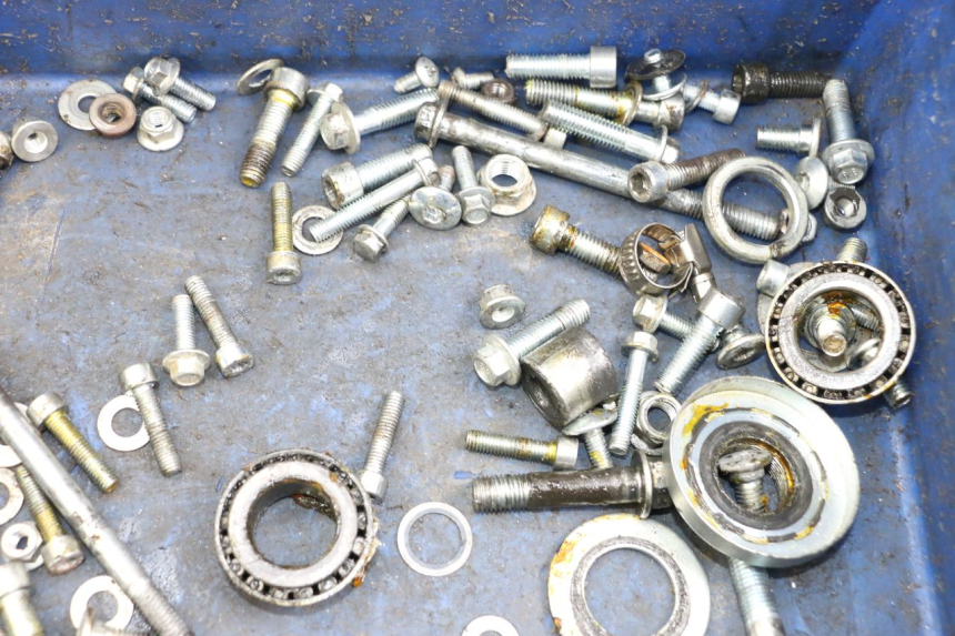 photo de SCHRAUBEN RSR DIRT BIKE 150 - Alternative Perspektive