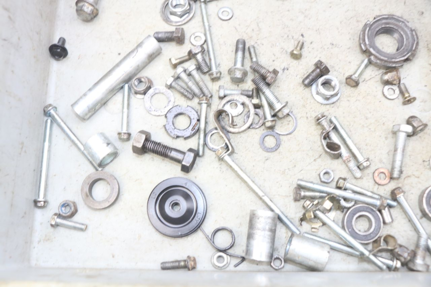 photo de SCHRAUBENBEUTEL CCR DIRT BIKE 110 - Zoom auf Gebrauchszustand