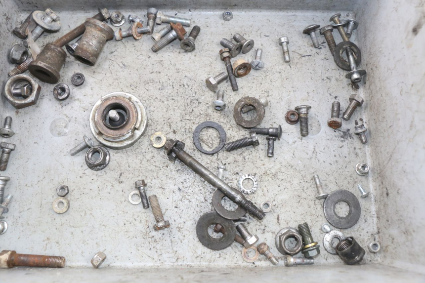 photo de SCHRAUBEN CRZ DIRTBIKE 140 - Detailansicht des Bauteils