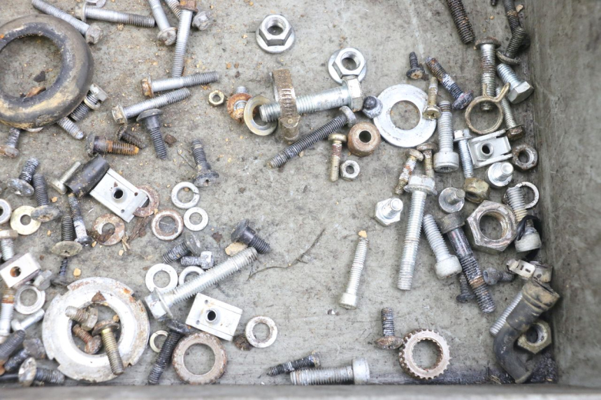 photo de SCHRAUBENBEUTEL GILERA DNA 50 (2000 - 2007) - Zoom auf Gebrauchszustand