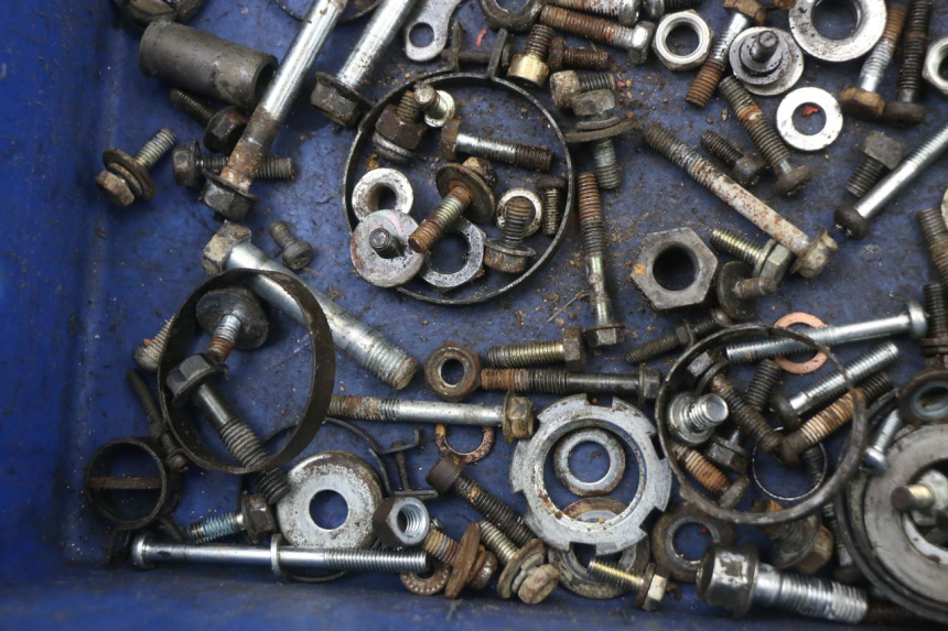 photo de SCHRAUBEN YAMAHA DTLC 125 (1982 - 1987) - Alternative Perspektive