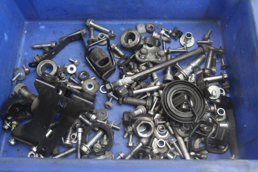 photo de SCHRAUBENBEUTEL SCHRAUBEN KAWASAKI ER-6 ER6 F ABS 650 (2012 - 2016) - Hauptansicht
