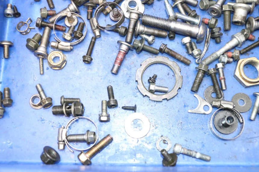 photo de SCHRAUBEN KAWASAKI ER-6 ER6 N 650 (2005 - 2009) - Alternative Perspektive