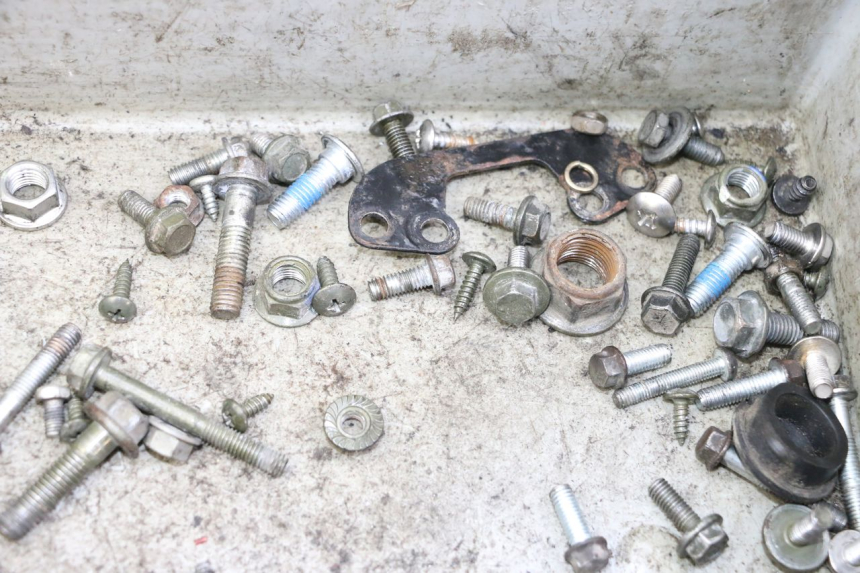 photo de SCHRAUBENBEUTEL JM MOTORS EVOLIS 4T 50 (2018 - 2022) - Alternative Perspektive