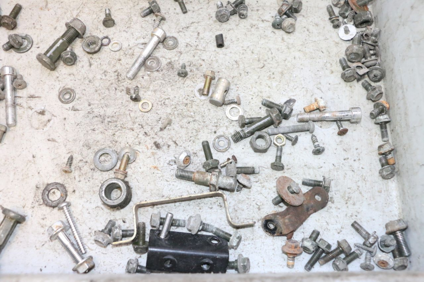 photo de SCHRAUBEN KEEWAY F-ACT NAKED 50 (2009 - 2014) - Detailansicht des Bauteils