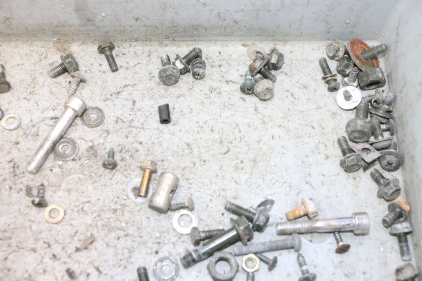 photo de SCHRAUBEN KEEWAY F-ACT NAKED 50 (2009 - 2014) - Gesamtansicht des Produkts