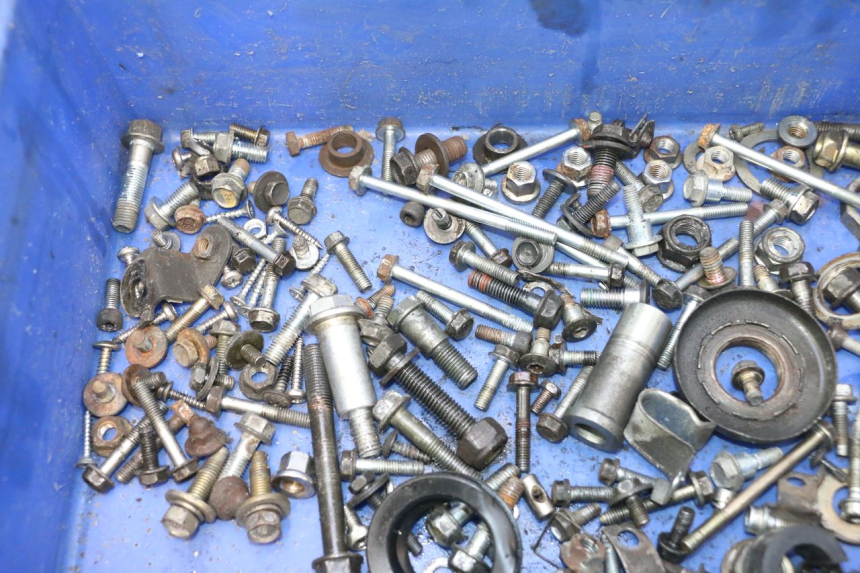 photo de SCHRAUBENBEUTEL HONDA FES PANTHEON 2T 125 (1998 - 2002) - Technische Nahaufnahme