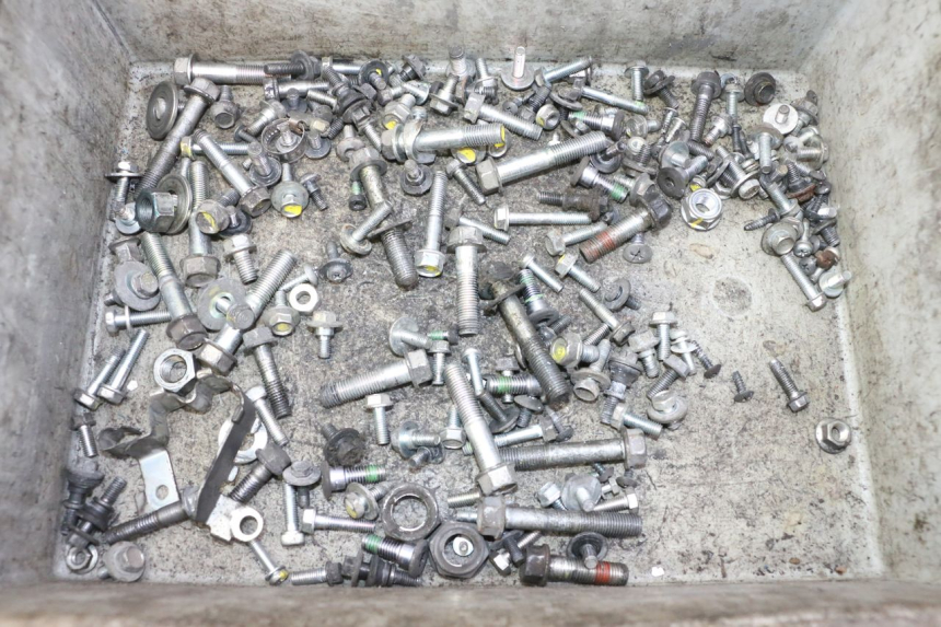 photo de SCHRAUBENBEUTEL HONDA FES S-WING SWING ABS 125 (2007 - 2015) - Hauptansicht