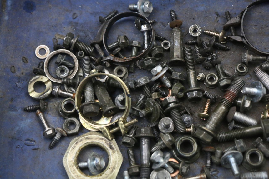 photo de SCHRAUBENBEUTEL SYM FIDDLE 2 50 (2008 - 2013) - Detailansicht des Bauteils