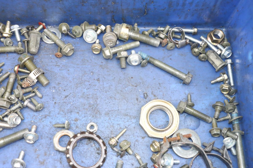 photo de SCHRAUBENBEUTEL SYM FIDDLE 3 III 125 (2014 - 2020) - Alternative Perspektive