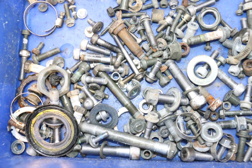 photo de SCHRAUBEN YAMAHA FJR 1300 (2001 - 2005) - Technische Nahaufnahme