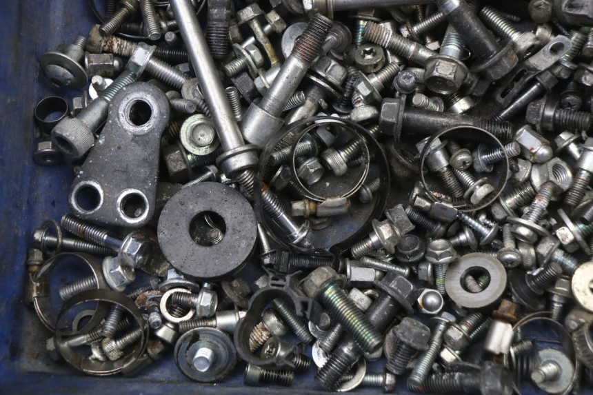 photo de SCHRAUBEN HONDA FJS SILVER WING SILVERWING 400 (2005 - 2008) - Alternative Perspektive